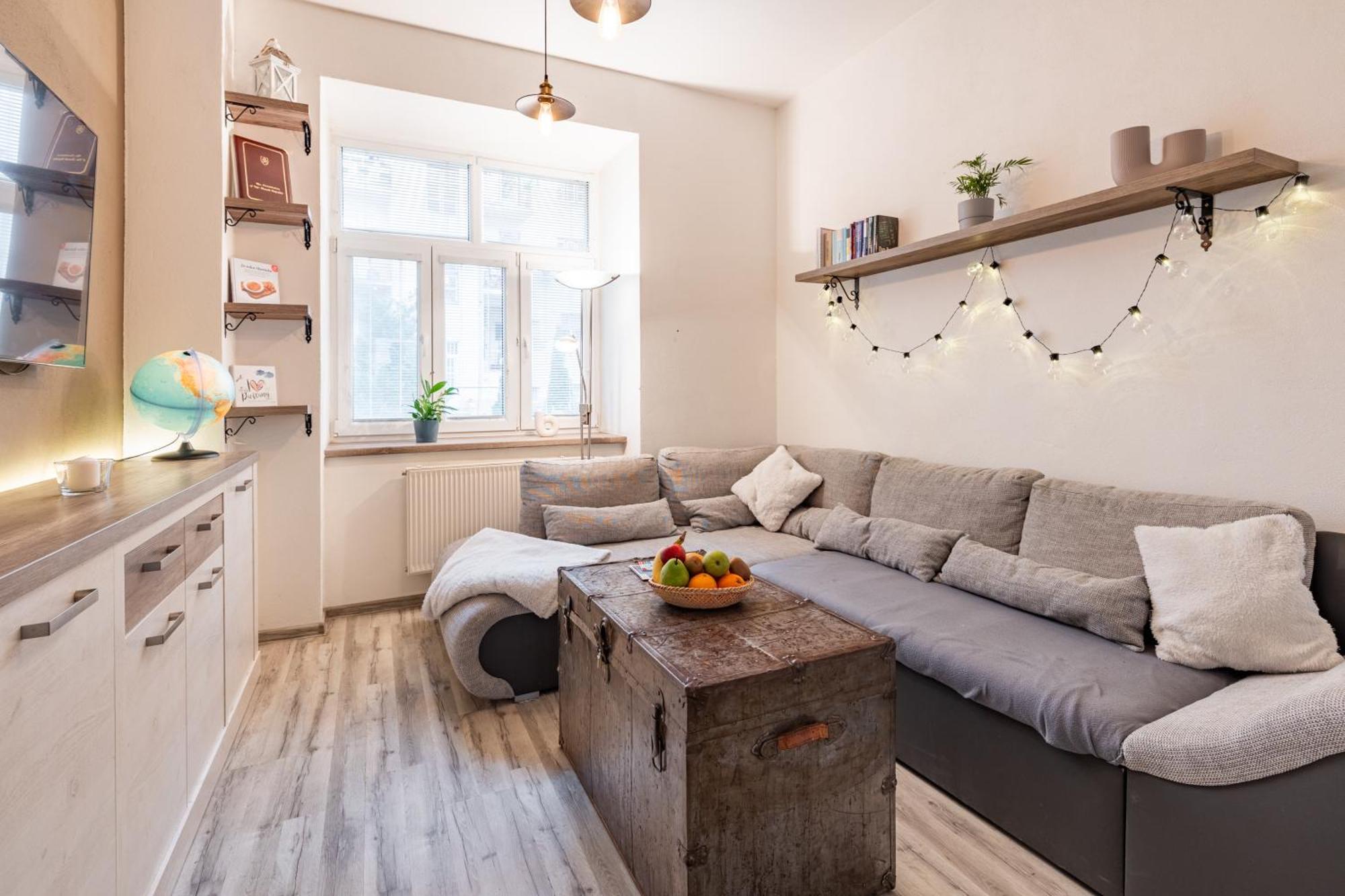 Ferienwohnung Charming Flat, Steps From Castle - Historic Part Pressburg Exterior foto